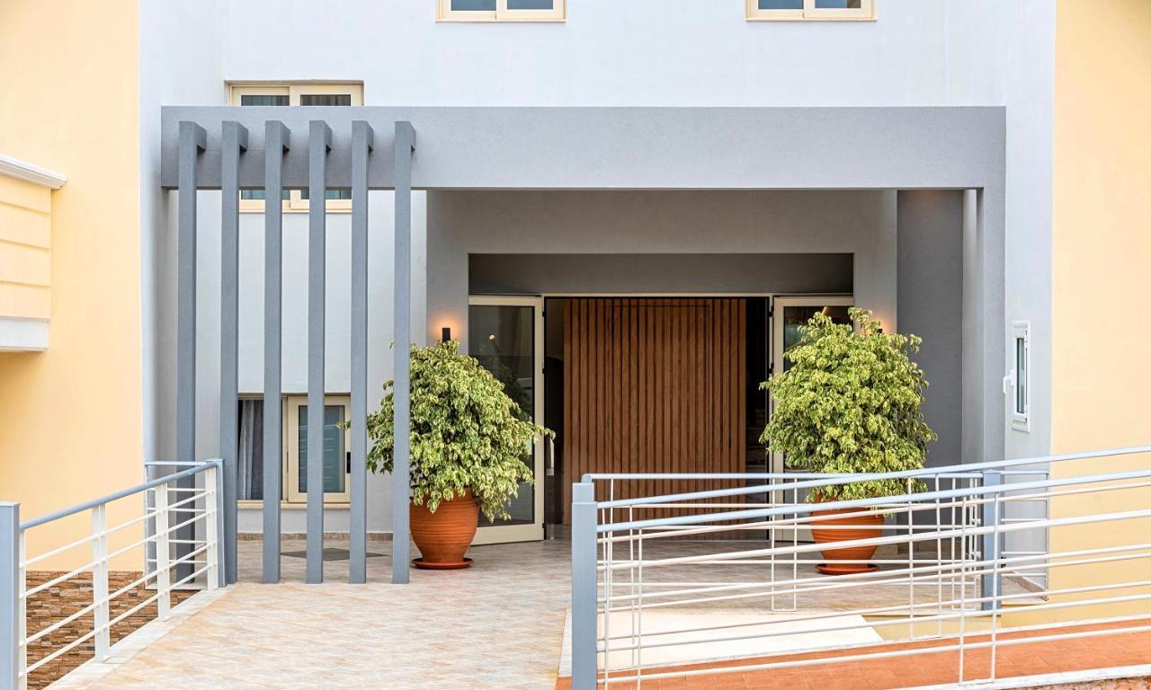Sunlight Beach Hotel Georgioupoli Buitenkant foto