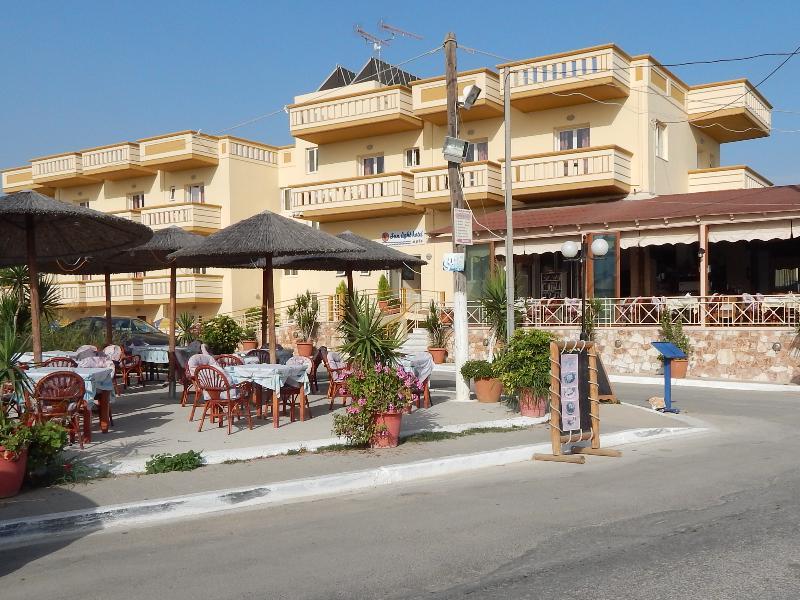 Sunlight Beach Hotel Georgioupoli Buitenkant foto